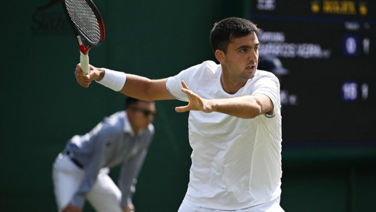 Tomás Barrios cae en una dura batalla y se despide de Wimbledon: este será su próximo desafío