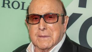 Muere Clive Davis, el hombre que moldeó la música del siglo XX