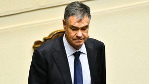 Ossandón confirma que habría rechazado la AC contra Grau: 