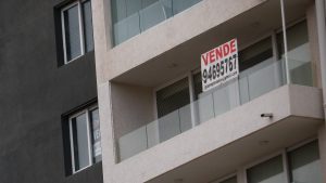 Estos son los sueldos que necesitas para comprar un departamento en la RM: revisa los datos por comuna