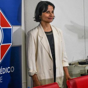 Escucha Su Corazón suma nuevas críticas: Colegio Médico advierte riesgo de revictimizar a mujeres