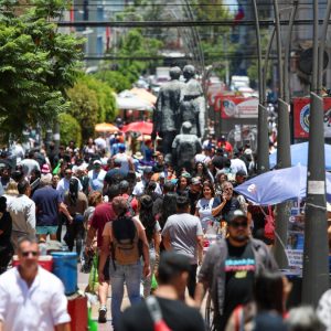 Encuesta revela las líneas rojas de los trabajadores: indemnización por años de servicio (30%) y 40 horas (27%)