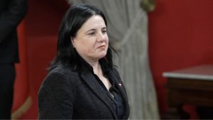 La disyuntiva de la oposición: entre elevar los requisitos de una AC y poner sobre la mesa una contra Steinert