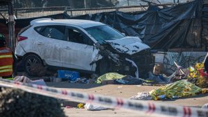 FOTOS + VIDEO - Tragedia en Viña del Mar deja seis muertos y siete heridos tras violento atropello en plena feria libre