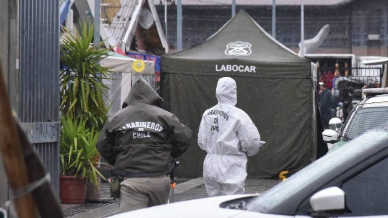 Terror en Franklin: lo que se sabe del violento tiroteo que dejó a un delincuente muerto y a dos guardias heridos