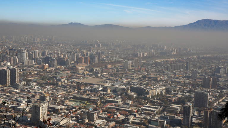 Alerta Ambiental en la RM este lunes 13 de julio: qué se prohíbe y cuál es la restricción vehicular
