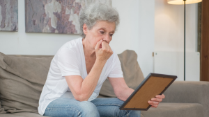 Los detalles del nuevo examen que ayudaría a identificar a las personas con mayor riesgo de padecer Alzheimer
