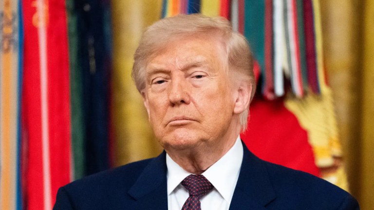 La seguidilla de derrotas de Donald Trump en tribunales: juez le ordenó pagar US$5,8 millones a la escritora que lo demandó