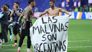 Reino Unido pide a la FIFA investigar a Argentina por gesto de jugadores hacia las Malvinas: estas son las sanciones que arriesgan