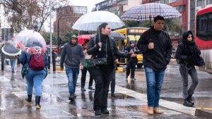Confirman nuevo sistema frontal: qué día regresará la lluvia a la Región Metropolitana
