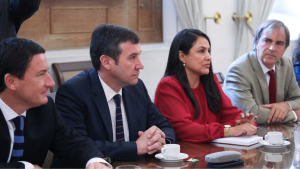 Chile Vamos se suma a la oposición y se declara contra la privatización de Codelco