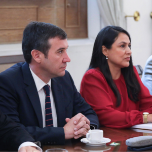 Chile Vamos se suma a la oposición y se declara contra la privatización de Codelco