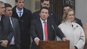 Squella se lanza contra el TC: 