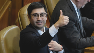 Desafuero de senador Calisto queda en veremos: Justicia reabre investigación por fraude al fisco
