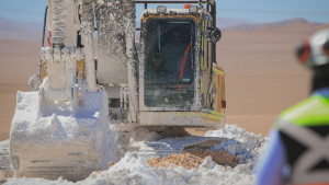 FNE aprueba alianza entre Enami y Rio Tinto para explotar litio en salares de Atacama