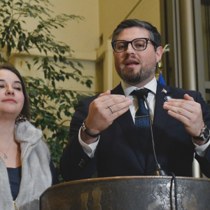 PDG apuesta por la Comisión Mixta: los cuatro puntos de la megarreforma que votará en contra