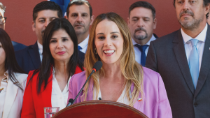 Claudio Alvarado reacciona a reaparición de Mara Sedini: 