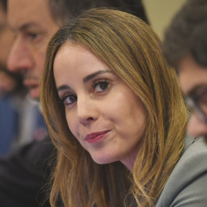 Ex voceros cuestionan reaparición de Mara Sedini: 