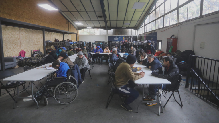 Lluvias en Atacama y Coquimbo: hacinamiento y falta de agua potable elevarán riesgo de hepatitis A