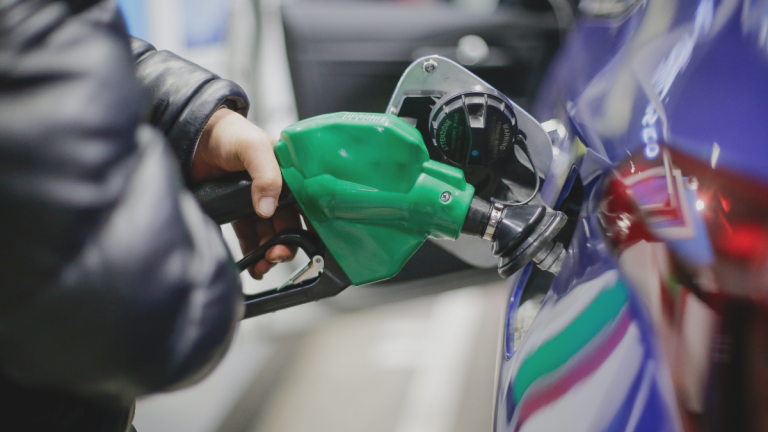 Hacienda concreta uso del MEPCO y atenuar anunciada alza de los combustibles