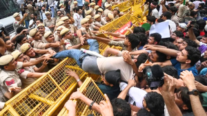 Las medidas que tomó el gobierno de India para frenar las protestas del Partido de las Cucarachas