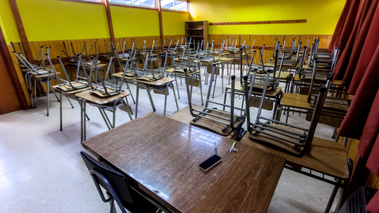 Las comunas en las que las clases se mantendrán suspendidas hasta el miércoles 29 de julio