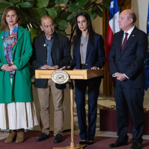 En qué consiste el acuerdo entre el Gobierno y senadores PPD por megarreforma (y las críticas desde la oposición)