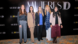 Las imágenes que dejó el comentado lanzamiento de Mujeres D