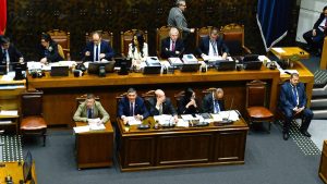 Megarreforma: tres lecturas de una votación estrecha