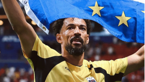 El complejo problema que enfrenta Colo Colo tras fichar a Vozinha