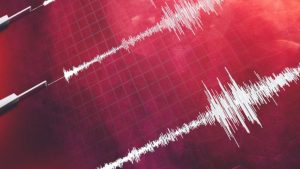 VIDEO - Fuerte terremoto de 7,7 sacude Indonesia y enciende las alertas