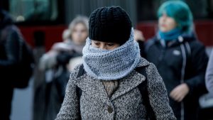 Hasta 90 km/h: Meteorología emite aviso por fuertes rachas de viento en 10 regiones