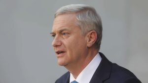Criteria: aprobación de Kast se sitúa en 35% y un 42% evalúa negativamente el actuar del Gobierno ante 