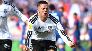 VIDEOS - Los goles con los que Colo Colo se impuso por 2-1 a la U en el Superclásico 200