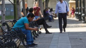 Desempleo en Chile alcanza su nivel más alto en cinco años: los factores que explican esta cifra