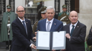 De la megarreforma a la agenda de seguridad: una transición más compleja de lo que esperaban en La Moneda