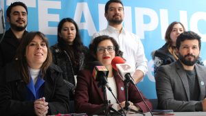 El ascenso de Gael Yeomans a la cima del Frente Amplio sin los rostros emblemáticos del partido
