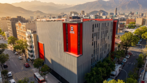 Estudio Ipsos 2026: UNAB destaca por su compromiso e impacto en sostenibilidad