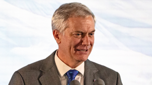 Presidente Kast se la juega por reducir el desempleo a un 6,5% al final de su mandato