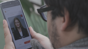 Entrenador virtual de Teletón prepara entrevistas laborales de personas en situación de discapacidad