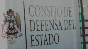 CDE se querella contra exfuncionarios del Servicio de Migraciones por cobro de coimas