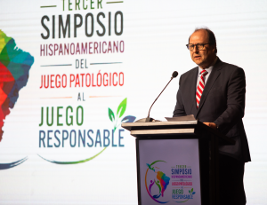Expertos analizan mecanismos para prevenir el juego problemático en Chile