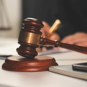 Cadem: 83% no confía en el Poder Judical y el 75% lo evalúa de manera negativa
