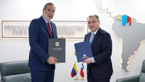 Chile y Venezuela reactivan oficialmente sus relaciones consulares tras intercambio diplomático