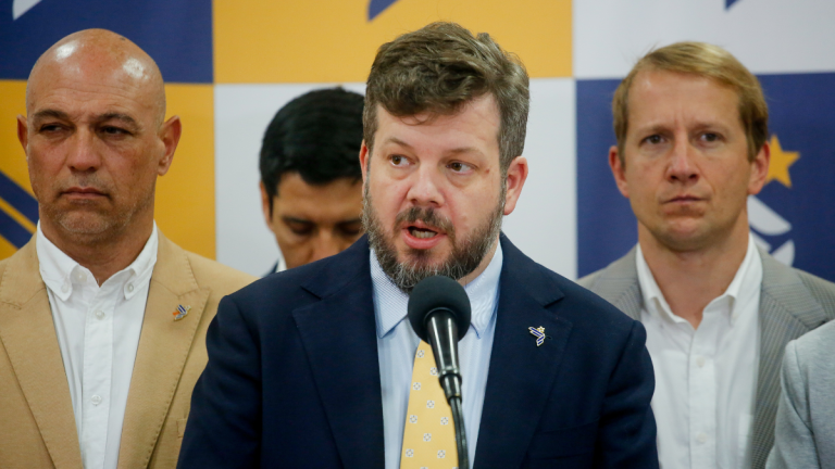 Kaiser advierte al Gobierno por agenda de seguridad y vuelve a presionar por indultos