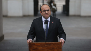 El portazo del Gobierno a proyectos para decretar nuevo feriado en Fiestas Patrias y suspender Ley Karin