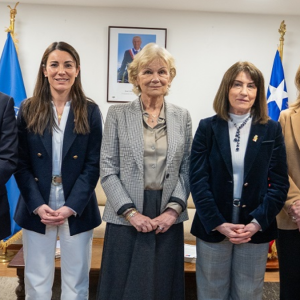 Ana María Stuven: La segunda mujer chilena en recibir el Premio Nacional de Historia