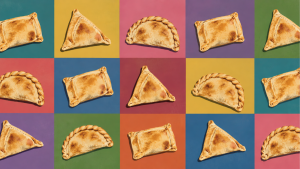 Su majestad la empanada: cómo una preparación para comerciantes persas terminó convertida en el plato insignia de la comida chilena