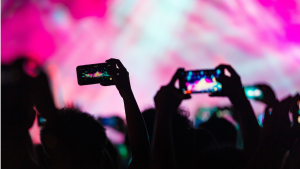 ¿Cómo sacarle partido a tus datos y cuidar el celular durante fiestas patrias?