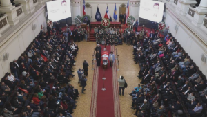 Con presencia de ex presidentes Frei, Boric y Bachelet: mundo político despidió a Camilo Escalona